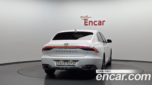 Hyundai Grandeur Новый IG, гибрид Premium Choice - фото 3