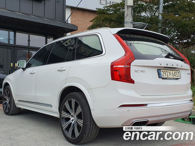 Volvo XC90 2-го поколения B6 Inscription - фото 1