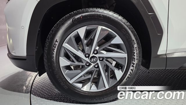 Hyundai Tucson NX4, гибрид Inspiration 2WD - фото 4