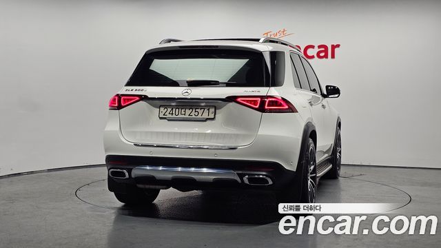 Mercedes-Benz GLE-Class W167 GLE300d 4MATIC - фото 3