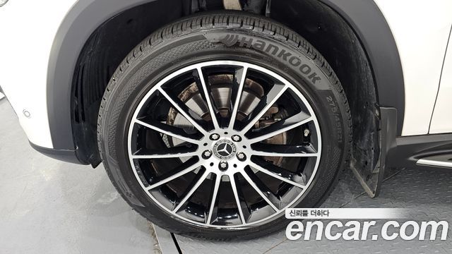 Mercedes-Benz GLE-Class W167 GLE300d 4MATIC - фото 4