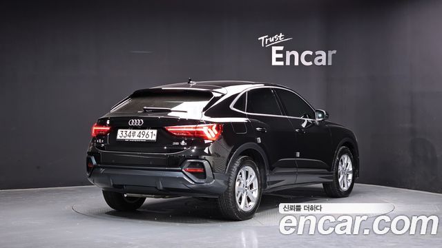 Audi Q3 F3 35 TDI Sportback - фото 0