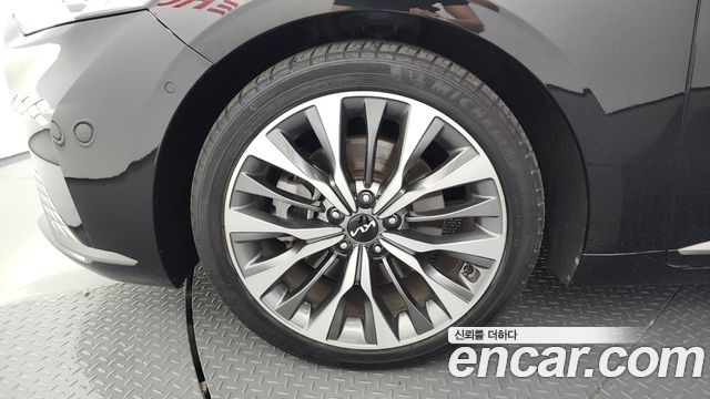 Kia K8 2.5 Gasoline 2WD Noblesse - фото 4