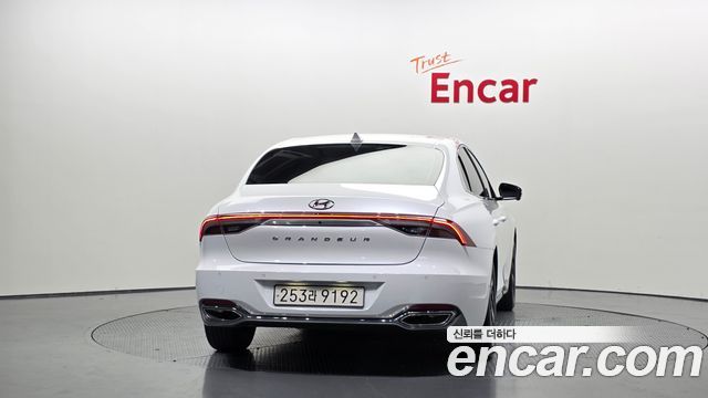 Hyundai Grandeur Новый IG, гибрид Le Blanc - фото 3
