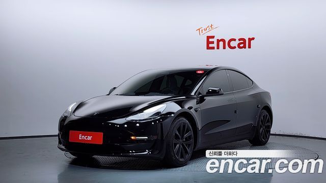 Tesla Model 3 Long Range AWD - фото 0