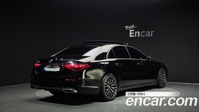 Mercedes-Benz S-Class W223 S580L 4MATIC - фото 1