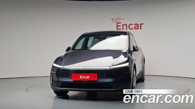 Tesla Model Y L Long Range AWD - фото 2
