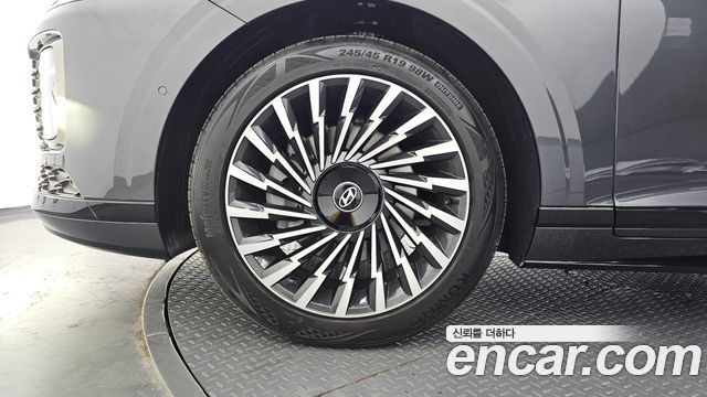 Hyundai Grandeur GN7 2,5 Gasoline 2WD Calligraphy - фото 4