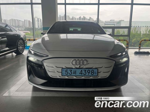 Audi A6 e-Tron Performance S line - фото 2