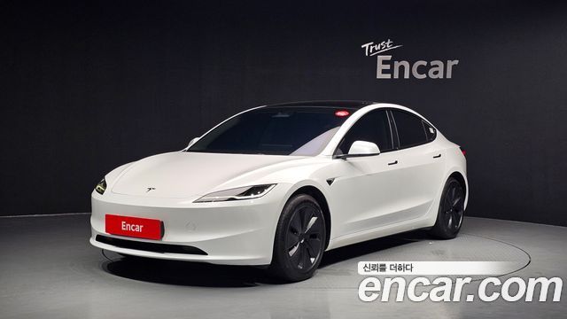 Tesla Model 3 RWD - фото 0