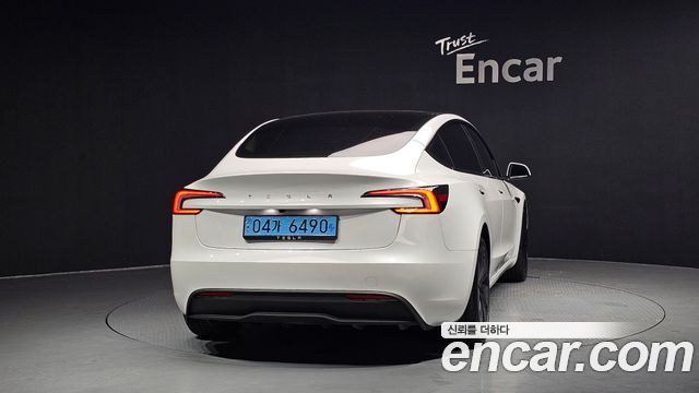 Tesla Model 3 RWD - фото 3