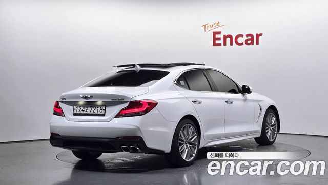 Genesis G70 2.0T AWD Elite - фото 1