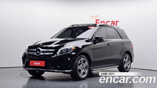 Mercedes-Benz GLE-Class W166 GLE350 d 4MATIC Premium - фото 0