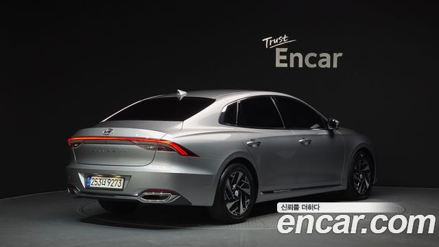 Hyundai Grandeur Новый IG, гибрид Premium Choice - фото 1