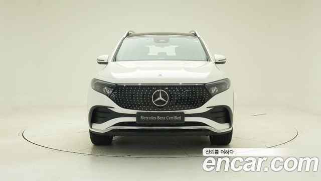Mercedes-Benz EQB X243 EQB300 4MATIC AMG Line - фото 2