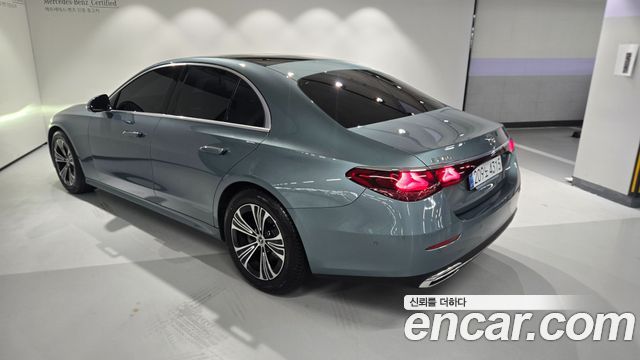 Mercedes-Benz E-Class W214 E200 Avantgarde - фото 2