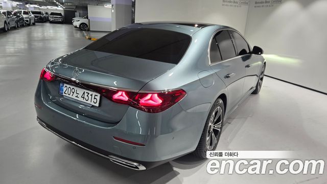 Mercedes-Benz E-Class W214 E200 Avantgarde - фото 3