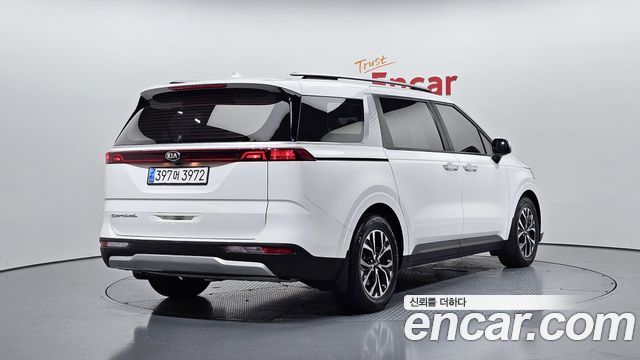 Kia Carnival 4-го поколения 9-Seater Prestige - фото 1