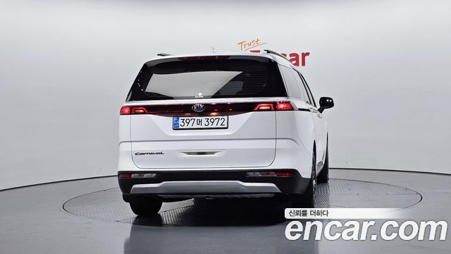 Kia Carnival 4-го поколения 9-Seater Prestige - фото 3