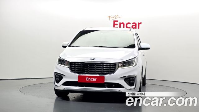 Kia Carnival Новый 9-Seater Prstige - фото 2