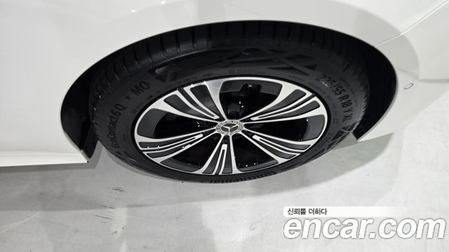 Mercedes-Benz E-Class W214 E200 Avantgarde - фото 4