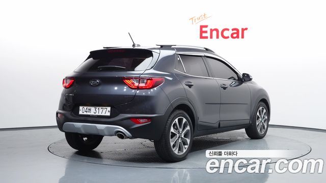 Kia Stonic 1.4 Trendy - фото 1