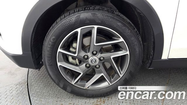 SsangYong Tivoli Gasoline 1.5 2WD V3 - фото 4