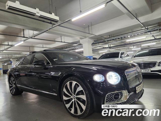 Bentley Flying Spur 3-го поколения 4.0 Azure - фото 0