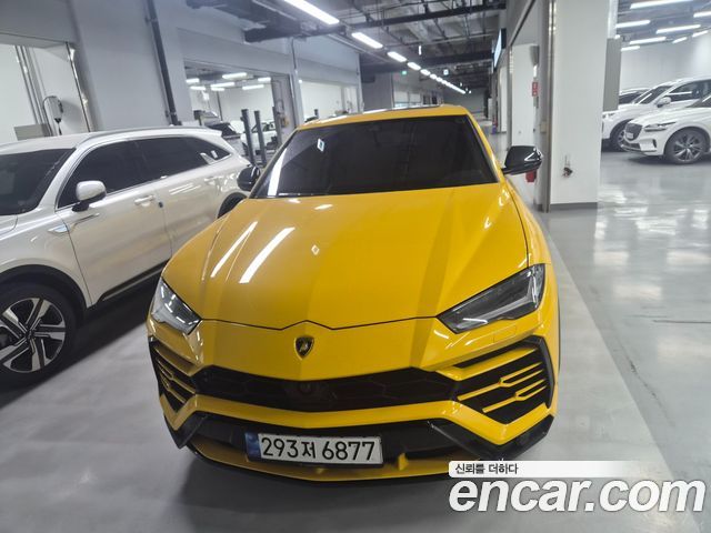 Lamborghini Urus 4.0 V8 - фото 0