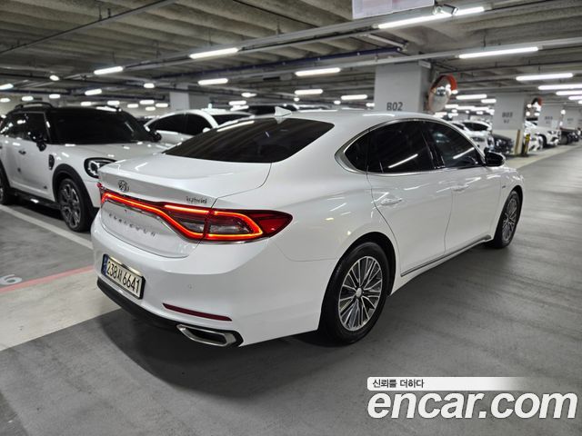 Hyundai Grandeur IG, гибрид Exclusive - фото 1