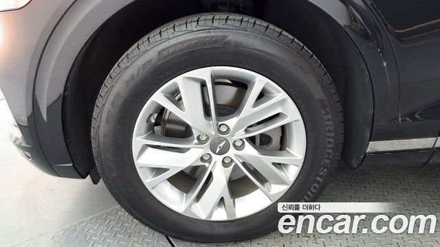 Genesis GV70 2.5T Gasoline 2WD - фото 4