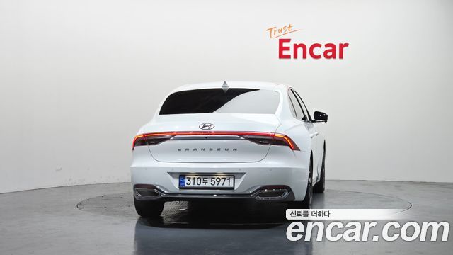 Hyundai Grandeur Новый IG, гибрид Le Blanc - фото 3