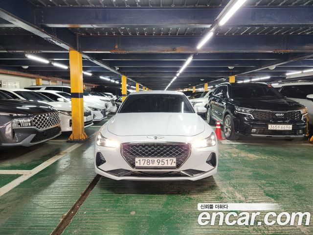 Genesis G70 3.3T Sport Elite - фото 1