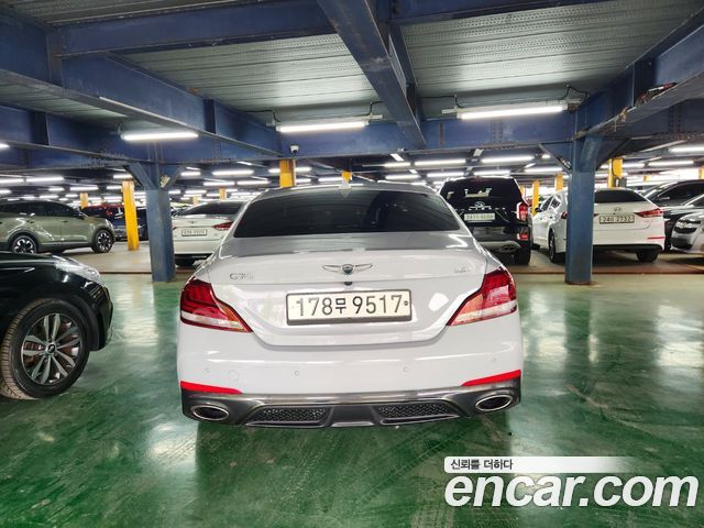 Genesis G70 3.3T Sport Elite - фото 2