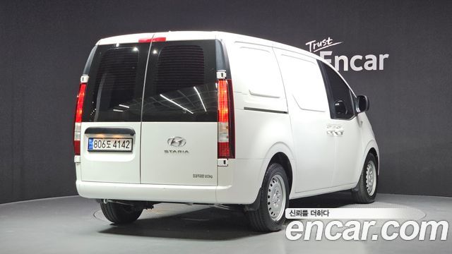 Hyundai Staria Cargo 3-Seater Smart - фото 1
