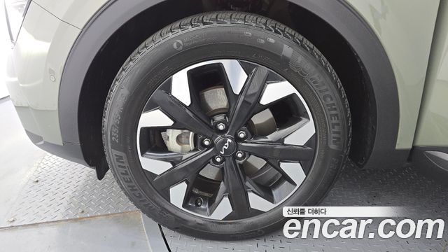 Kia Sportage 5-го поколения Diesel 2.0 4WD Signature Gravity - фото 4