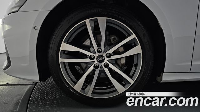 Audi A6 C8 40 TDI - фото 4