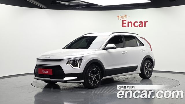 Kia Niro Совершенно новый Trendy - фото 0