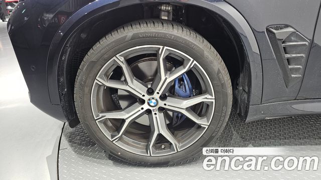 BMW X5 G05 xDrive 40i M Sport - фото 4