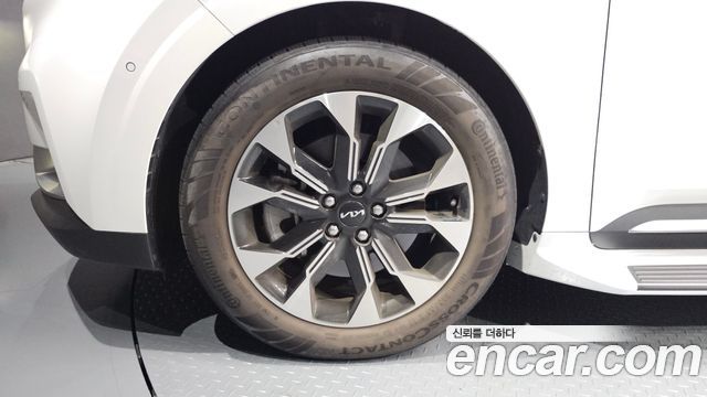 Kia Carnival 4-го поколения Gasoline 7-Seater Signature - фото 4