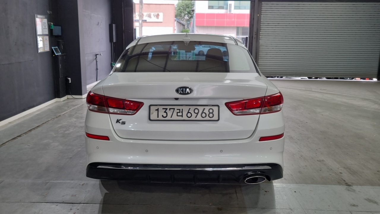 Kia K5 Новый 2-го поколения 2.0 LPI Rental Car Prestige - фото 3