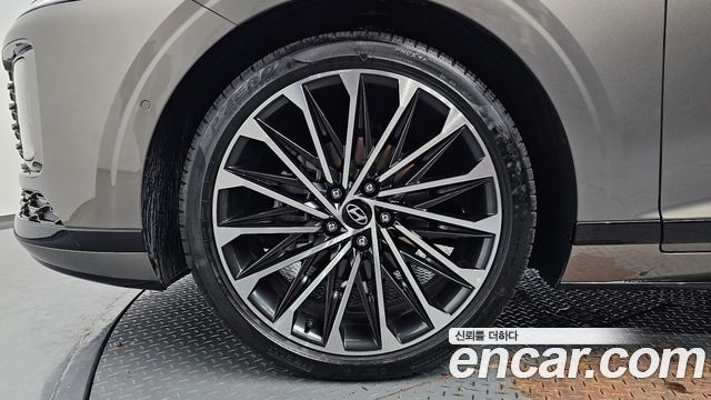 Hyundai Grandeur GN7, гибрид Calligraphy - фото 3
