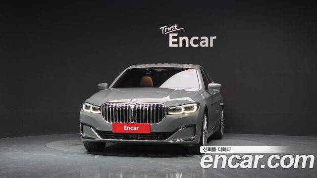 BMW 7-Series G11 730d xDrive Design Pure Excellence - фото 2