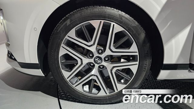 Hyundai Grandeur GN7 2,5 Gasoline 2WD Exclusive - фото 4