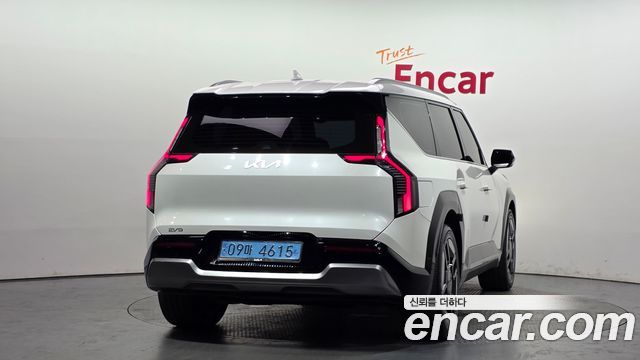 Kia EV9 Long Range 4WD Earth - фото 3