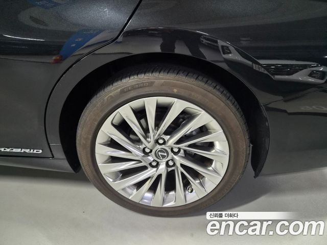 Lexus ES 7-го поколения Executive - фото 4