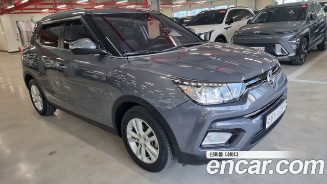 SsangYong Tivoli VX 2WD - фото 1