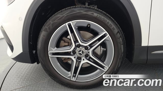 Mercedes-Benz GLA-Class H247 GLA250 4MATIC - фото 4