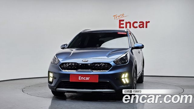 Kia Niro Новый 1.6 HEV Prestige - фото 1