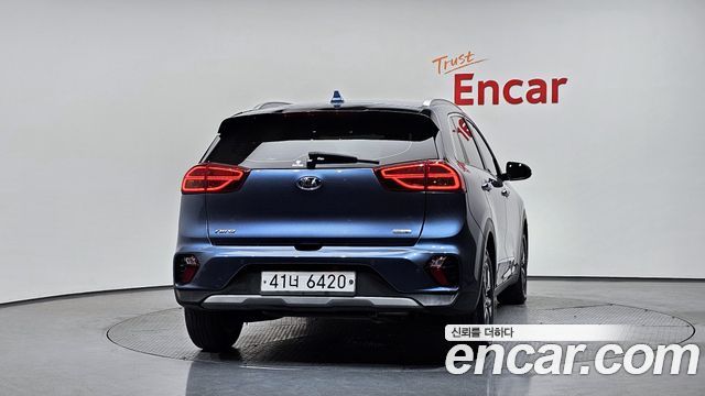 Kia Niro Новый 1.6 HEV Prestige - фото 2